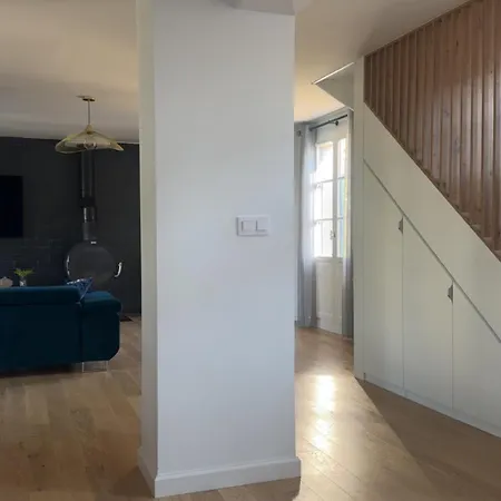 Ormoie Beautiful House 5 Bedroomed Near Disneyland Paris *