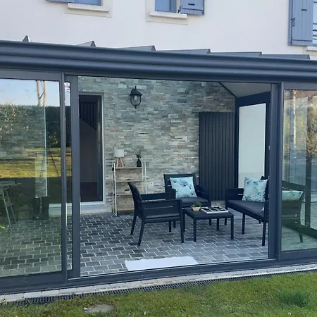Ormoie Beautiful House 5 Bedroomed Near Disneyland Paris Apartment Magny-le-Hongre