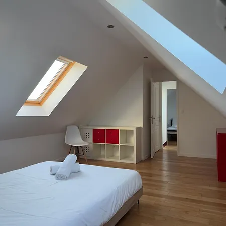 Ormoie Beautiful House 5 Bedroomed Near Disneyland Paris * מאני-לה-הונגרה
